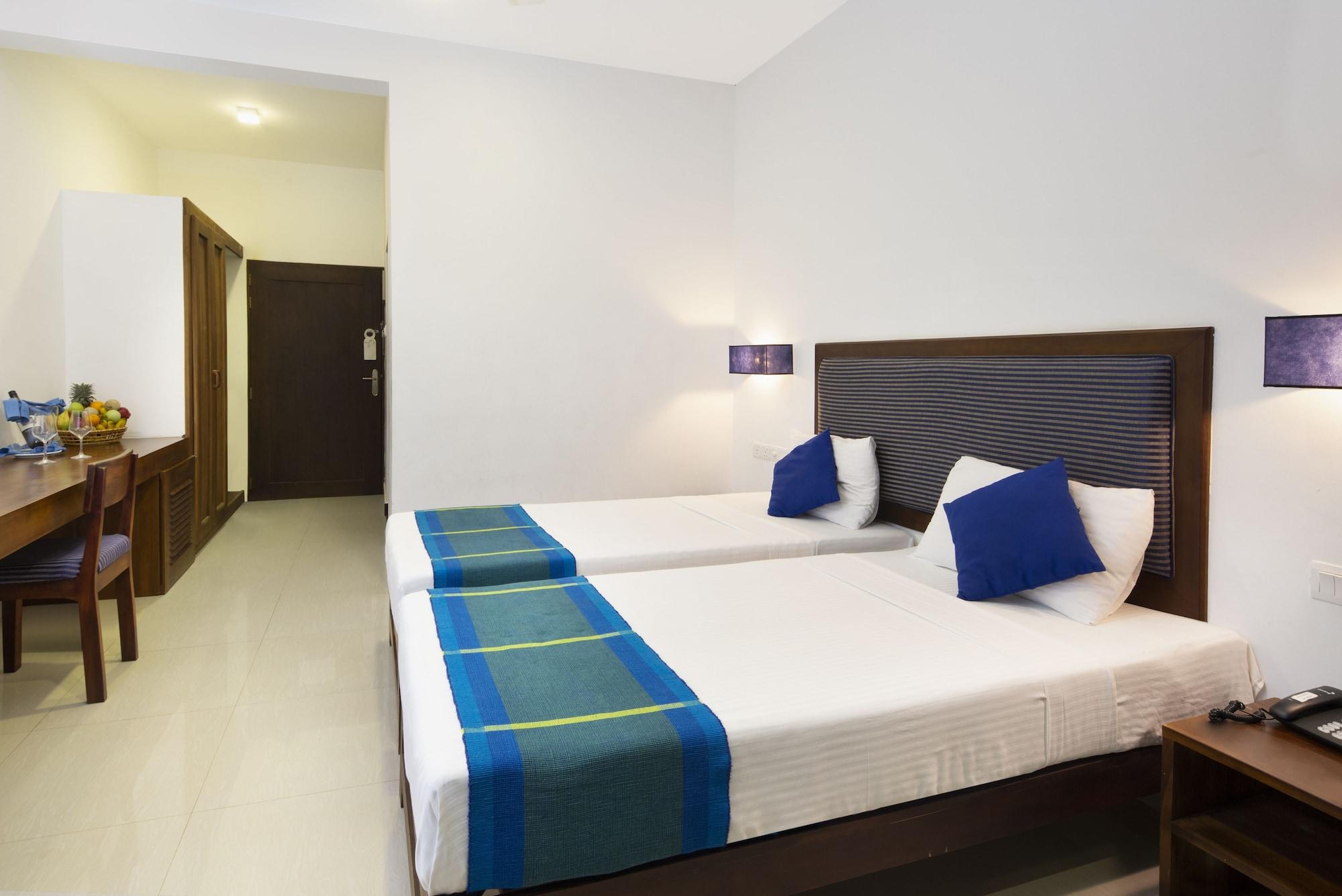 The Blue Wave Hotel Arugam Kudah Eksteriør bilde