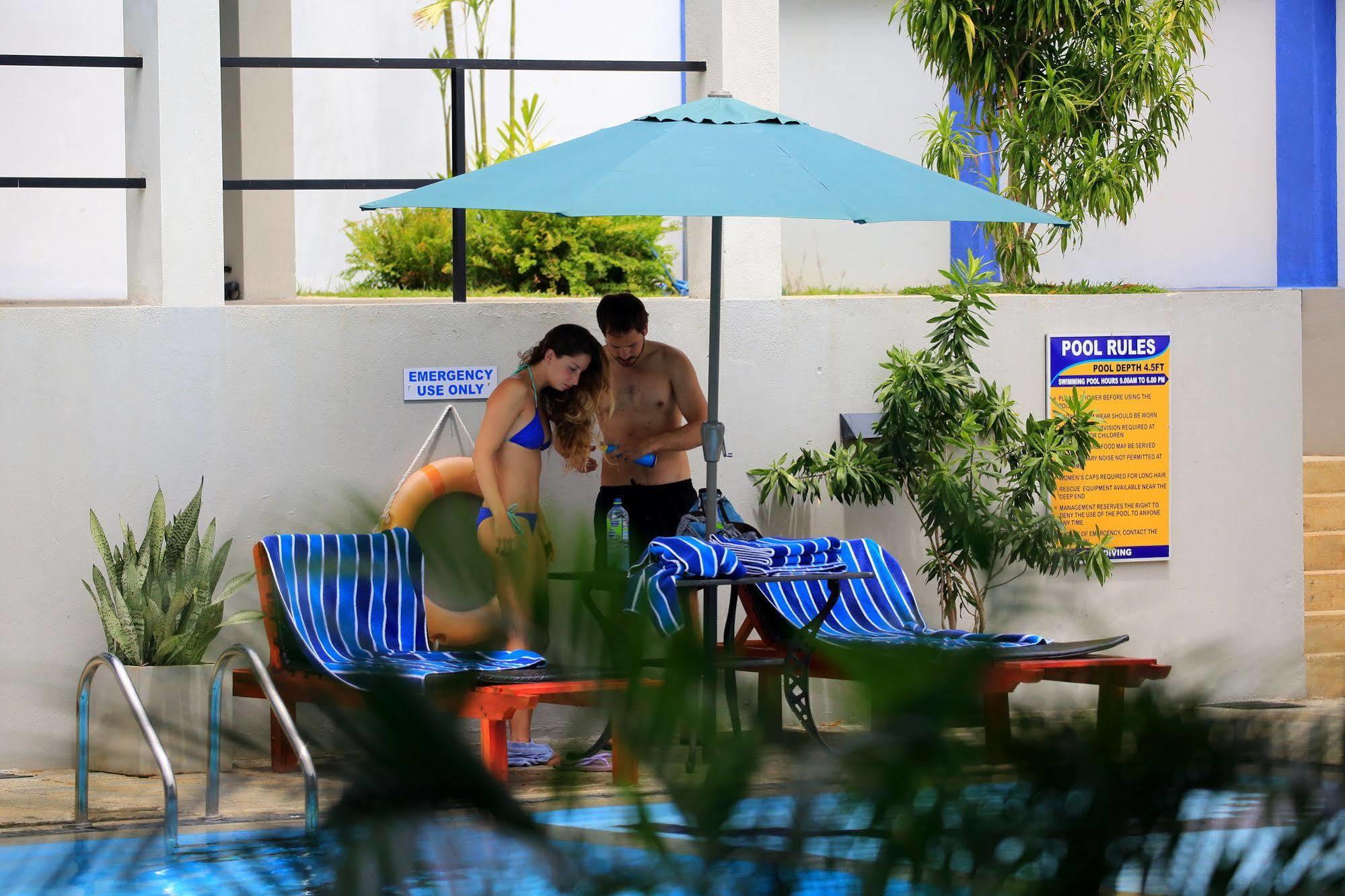 The Blue Wave Hotel Arugam Kudah Eksteriør bilde